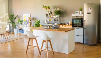 Basic Madera | Noticia blog | ISLA DE COCINA DE PINO RADIATA CON NUDOS
